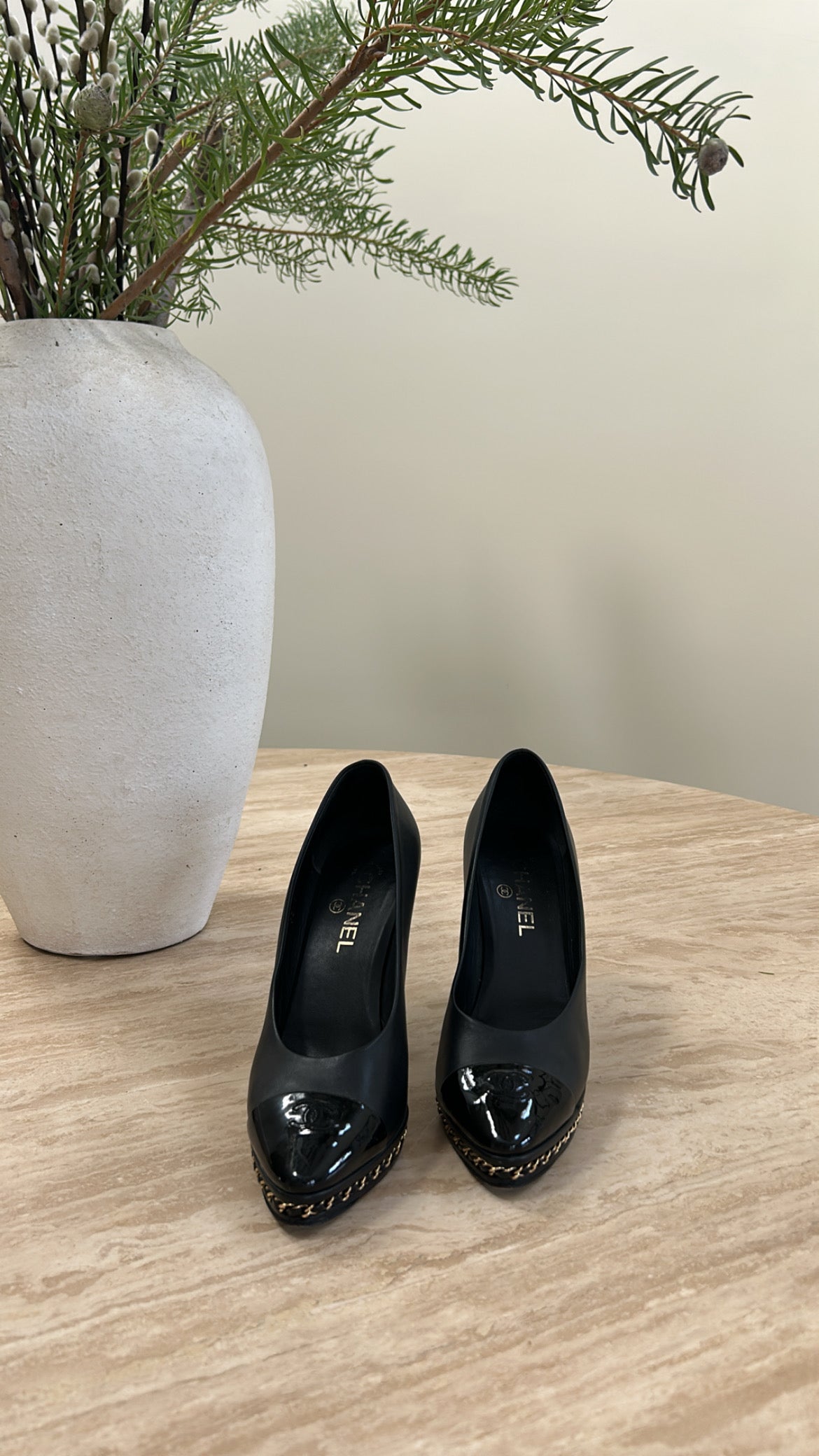 Chanel Black Pumps Size 40