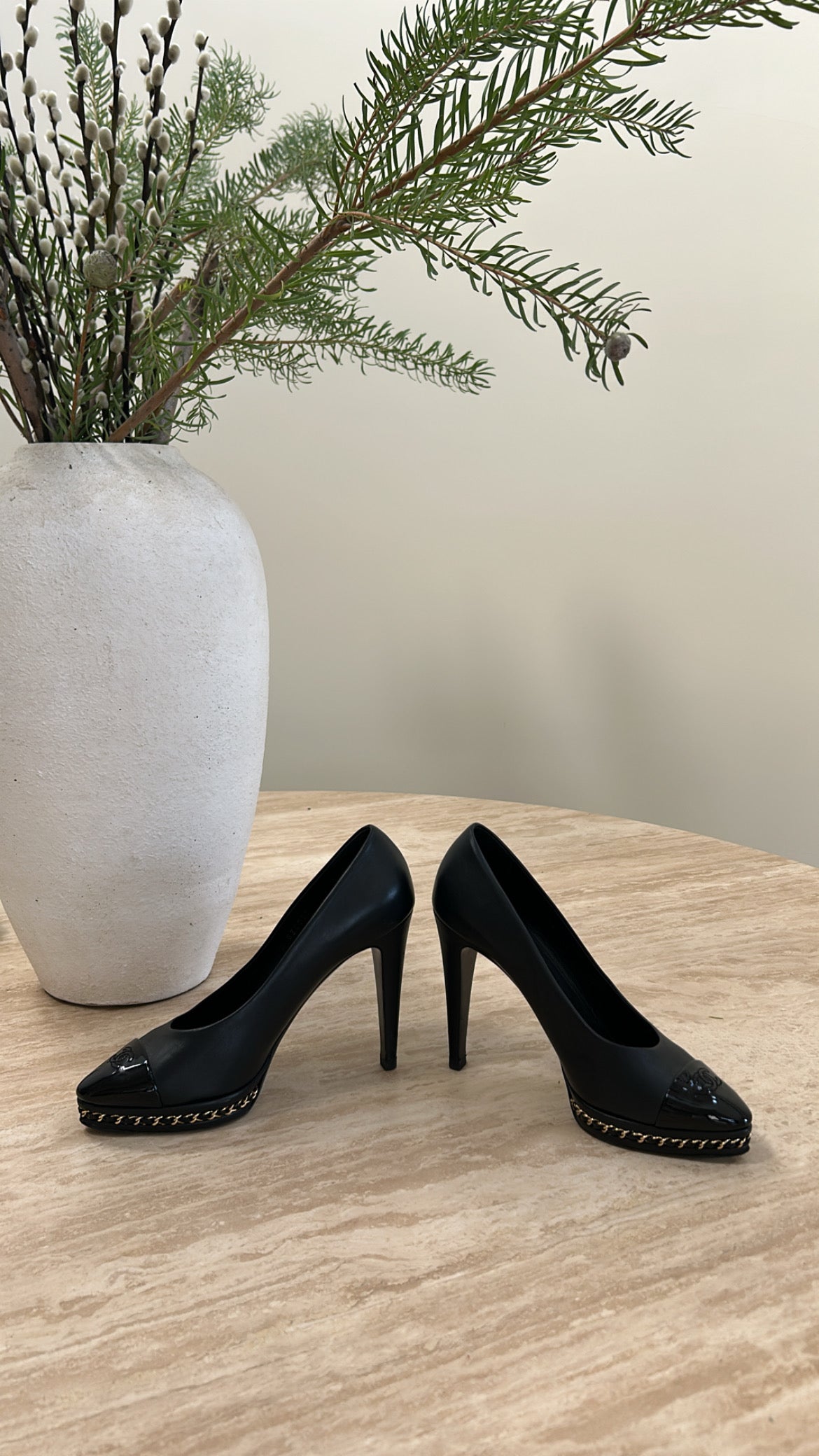 Chanel Black Pumps Size 40